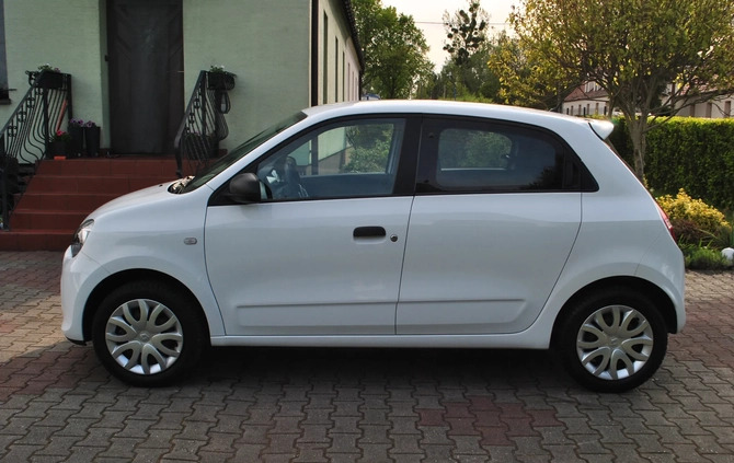 Renault Twingo cena 29555 przebieg: 43000, rok produkcji 2015 z Przedecz małe 781